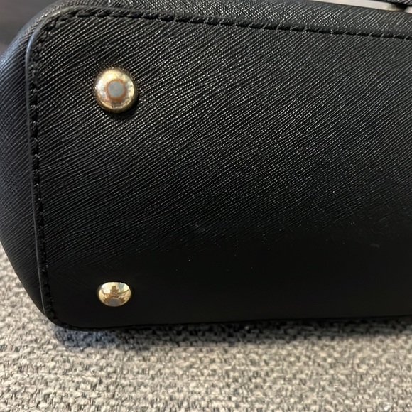 MICHAEL Michael Kors Jet Set East West Top Zip Tote and wallet Combo - Picture 9 of 9